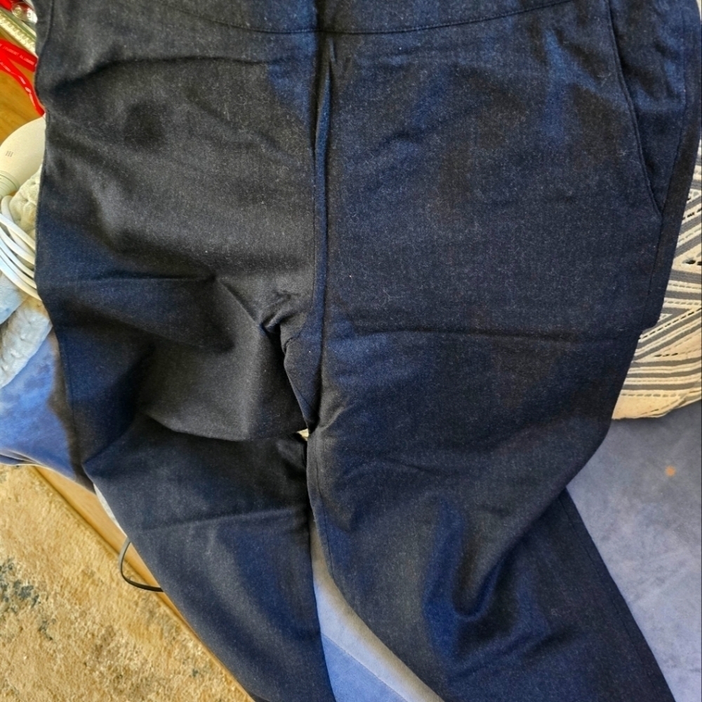 Anne Klein size 6